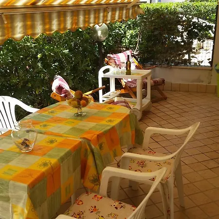 80m Dal Mare Apartment Tortoreto
